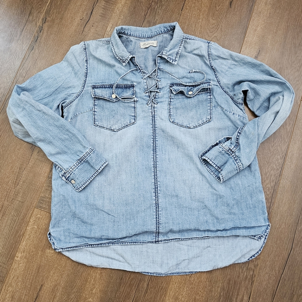 Madewell Chambray lace neck top
